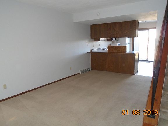 2nd image of 752 Piedra Dr