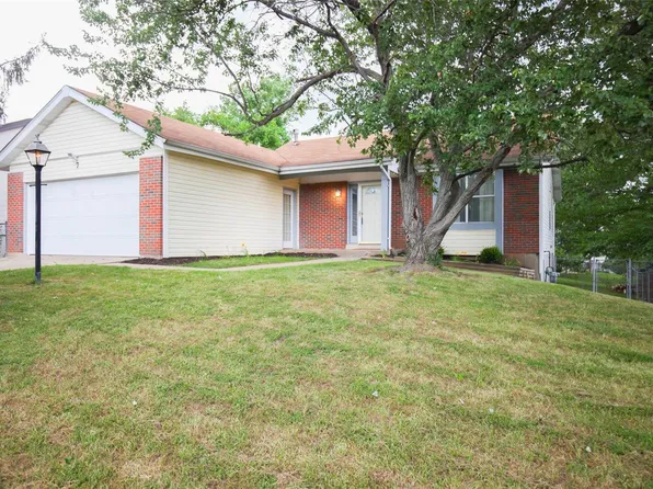 7 Aldesan Ct, Saint Peters, MO 63376