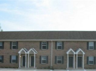 780 Cherrybark Ln APT 6, Clarksville, TN 37040