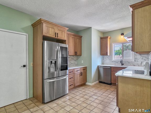 2nd image of 294 Central Ave APT 2