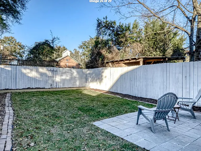 512 Nicoll St — Photo 26