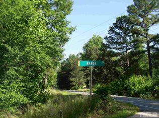 Manor Ln, Henderson, NC 27537