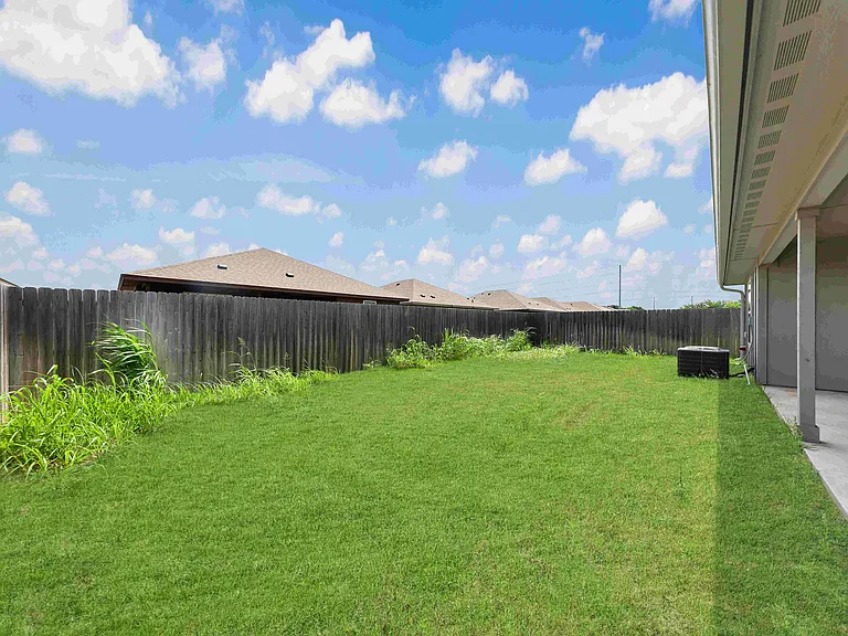 1522 Sideoats Ln — Photo 22