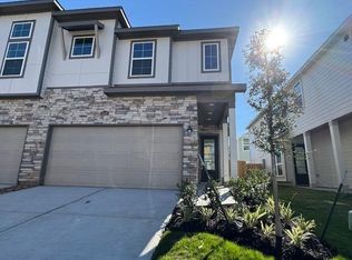 2210 Via Isa Ln, Houston, TX 77051