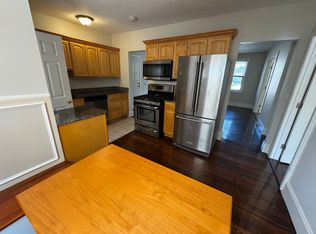 132 Gesler St #1, Providence, RI 02909
