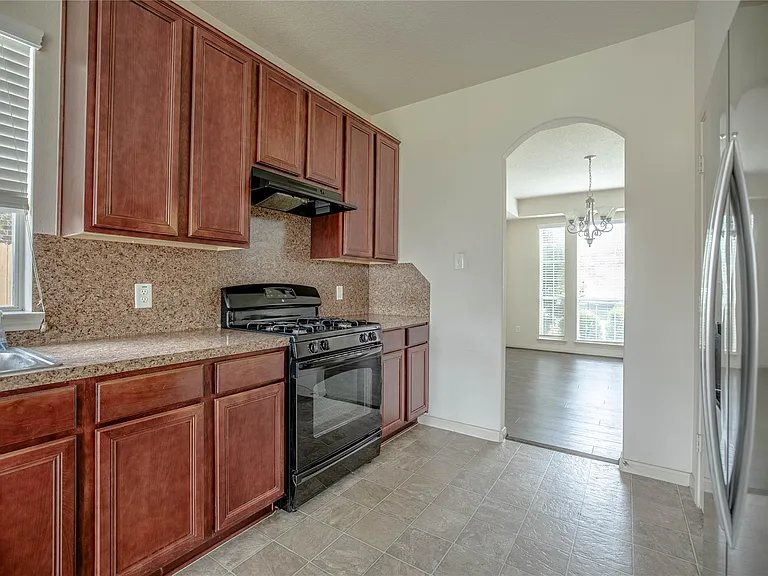 22714 Pantego Ln — Photo 10