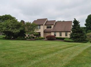 1186 Hampshire Pl, West Chester, PA 19382