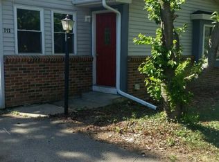 712 Denecourt Ave, Jackson, MI