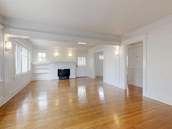 2nd image of 1260 N Flores St #1262