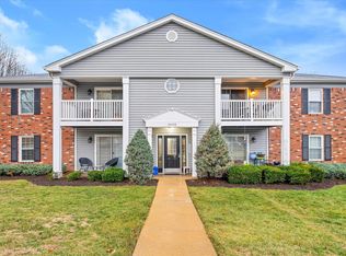 9608 Bent Pine Dr APT J, Saint Louis, MO