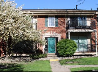 12060 Fifteen Mile Rd, Sterling Heights, MI 48312