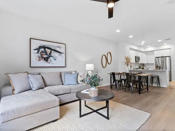 8782 Parkplace Ct, San Diego, CA 92123