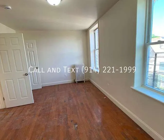 40 Caryl Ave #4B — Photo 4