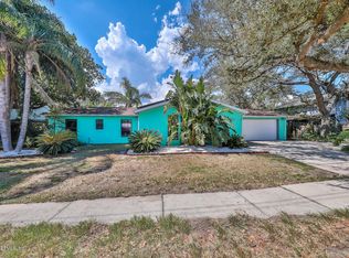 1134 Penman Rd, Jacksonville Beach, FL 32250