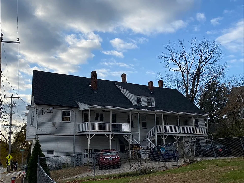 117 Green St #2