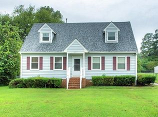 6825 Hearthside Dr, Prince George, VA 23875