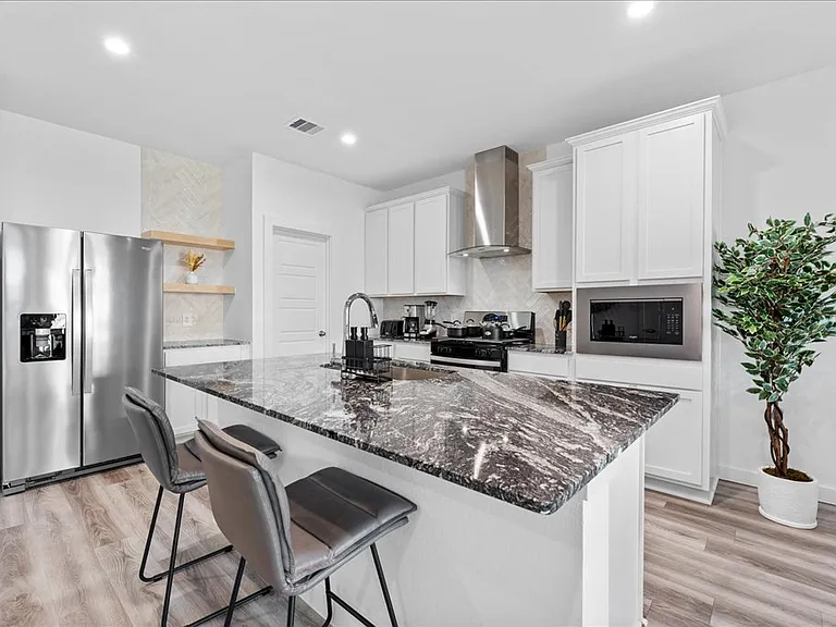 2921 Needham Garden Ln — Photo 6