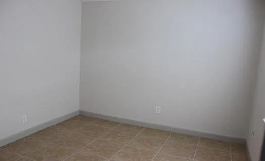7006 S Mascotte St #B — Photo 9