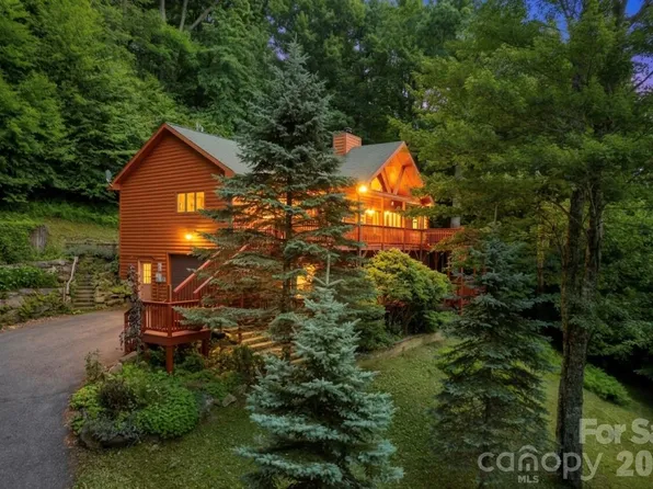 3182 El Miner Dr, Mars Hill, NC 28754