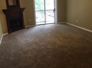 134 S Hill St, Griffin, GA 30223