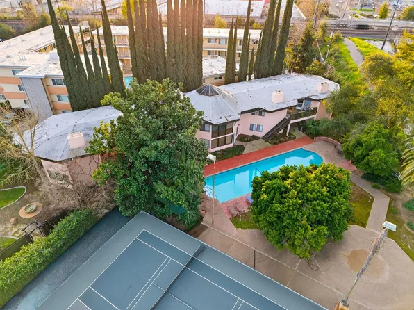 5911 Newman Ct Unit 7, Sacramento, CA 95819