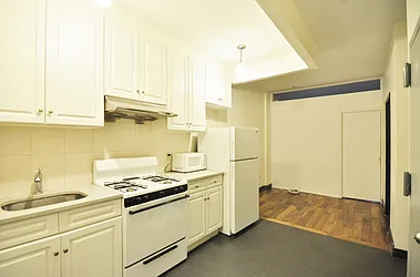 Rented by Nest Seekers International