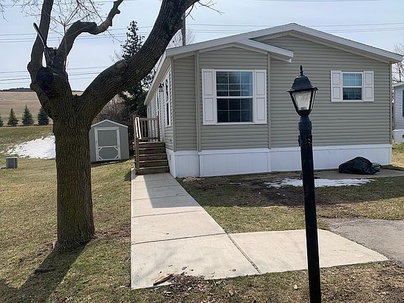 2nd image of 47 Bluebird Hill Dr #71