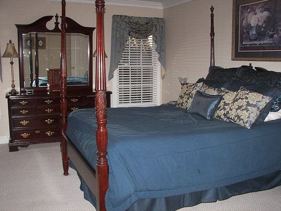 4th image of 101 Dakota Dr