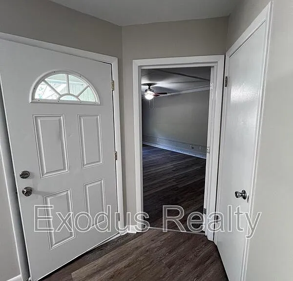 157 Maranatha Cir — Photo 2