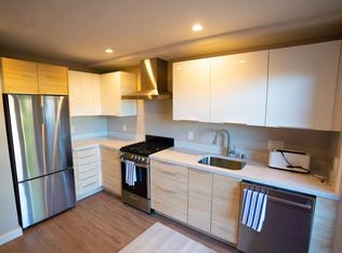 1949 Melvin Rd, Oakland, CA 94602