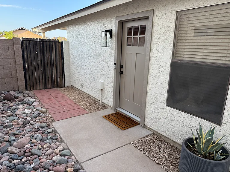8713 W Bluefield Ave — Photo 4