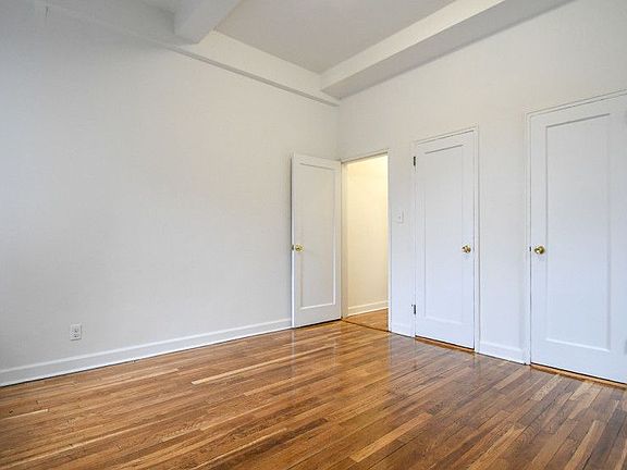 4th image of 1983 Sedgwick Ave APT Ge