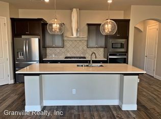1712 N Ryan Ave, Clovis, CA