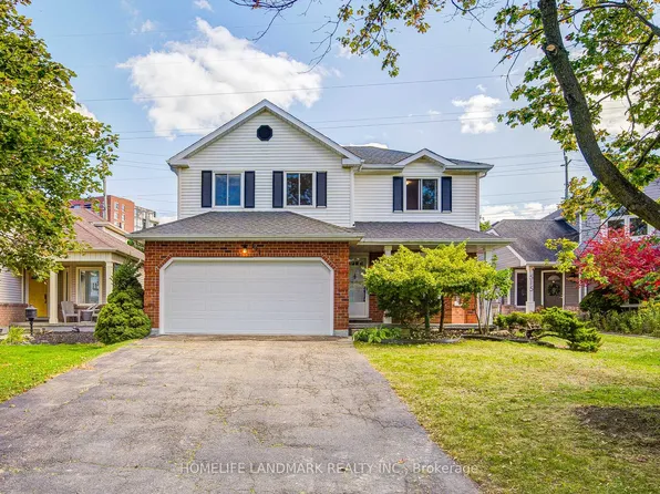 511 Baringham Pl, Waterloo, ON N2T 2J4