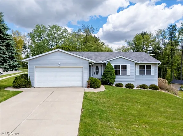 4937 Pine Ridge Dr, Wooster, OH 44691