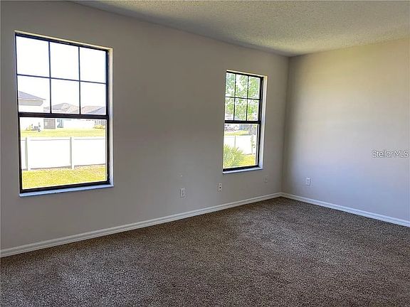 4th image of 2827 Rio Grande Trl
