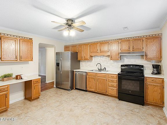 5th image of 810 Highland Dr APT 1201