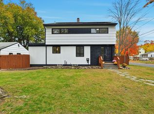 117 Middle St, Springfield, MA 01104