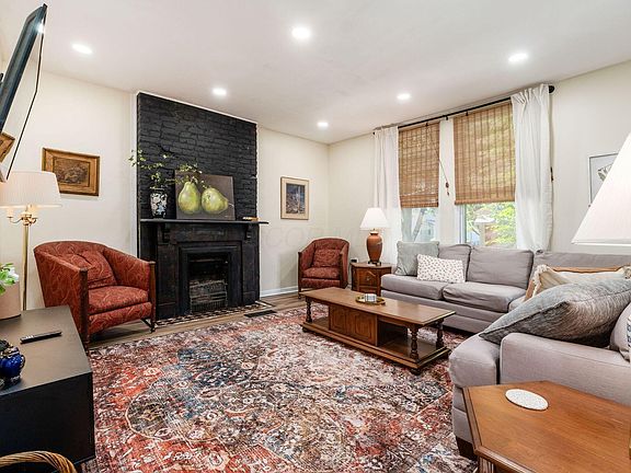 4th image of 426 Siebert St