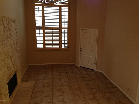 3rd image of 10870 E Yucca St