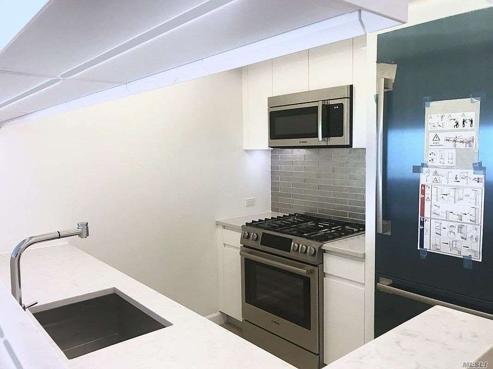 1st image of 13835 39th Ave APT 5F
