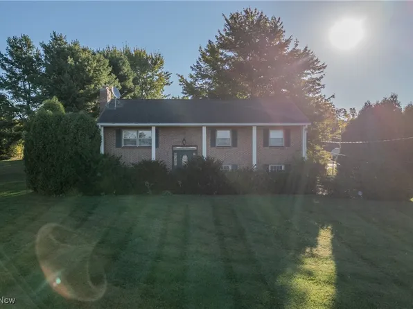 12879 S Salem Warren Rd, Salem, OH 44460