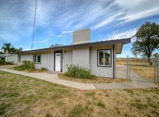 19081 Shadow Ln, Anderson, CA 96007