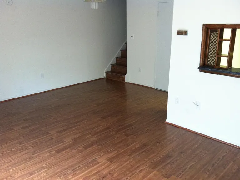 Forest View Pl — Photo 4