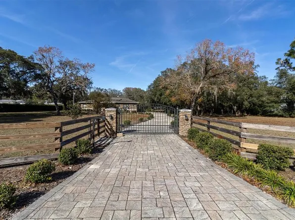 10901 Pinto Dr, Hudson, FL 34669