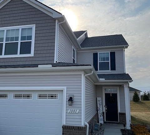 2nd image of 1001 Saltsprings Dr