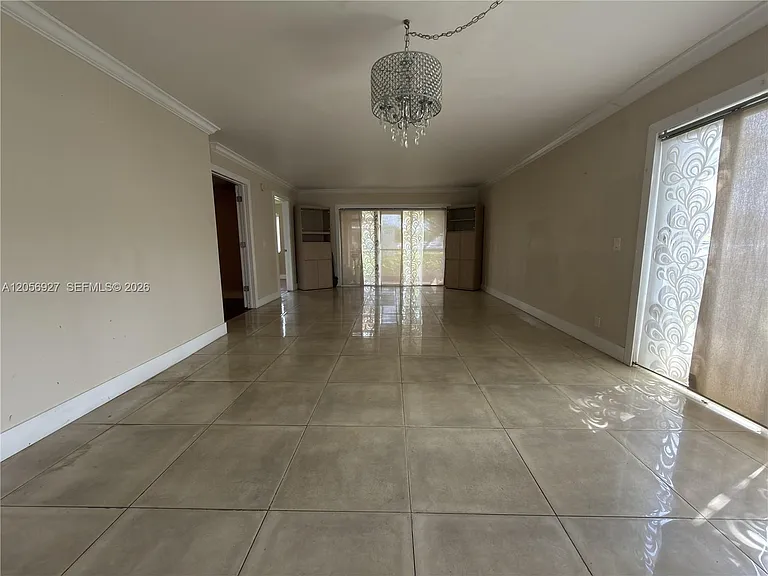 320 Racquet Club Rd #104 — Photo 9