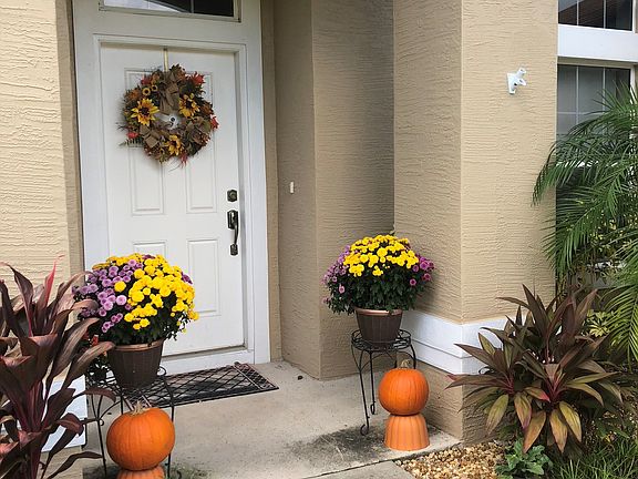 2nd image of 23 Whispering Pine Dr