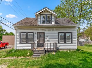 19131 Olympia, Redford, MI 48240