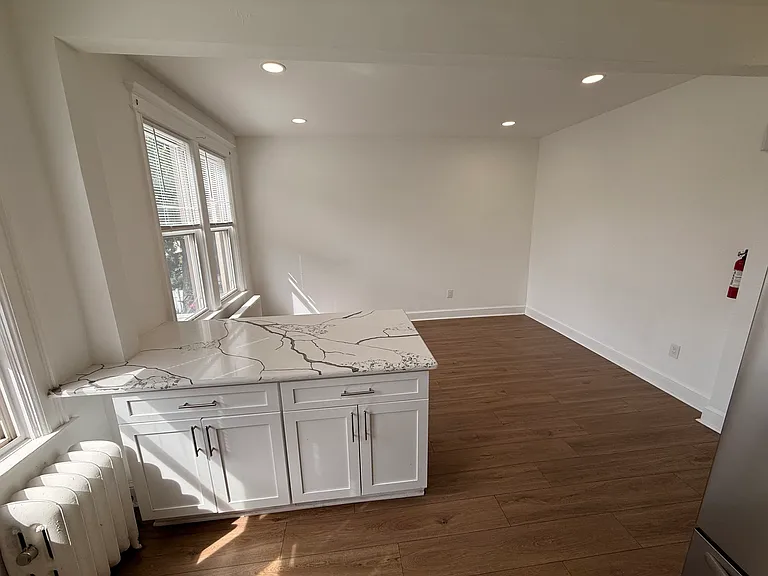 23 Milton Ave #1 — Photo 4